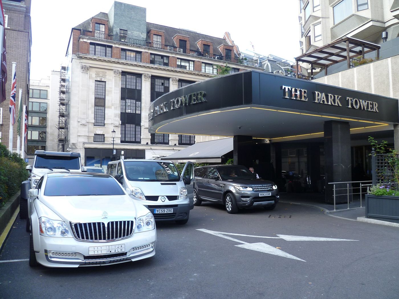 Park Tower Knightsbridge hotel entrance